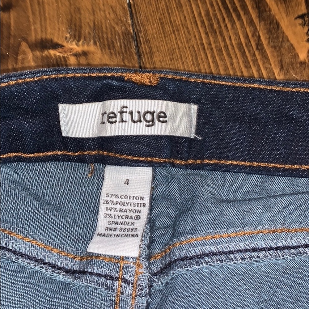 dark jeans - Picture 3 of 3